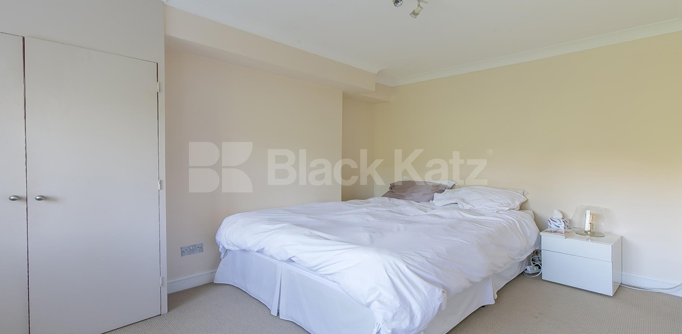 Stunning two bed within a period conversion in Maida Vale mins to Canal & Tube. Randolph Avenue, Maida Vale